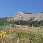 Jani Триград