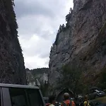 Jani Триград