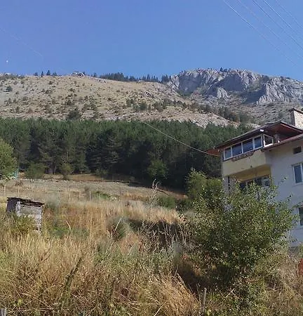 Къща за гости Jani