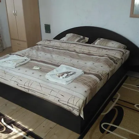 Jani * Триград